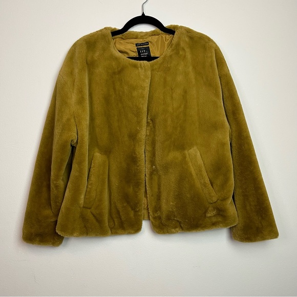 Zara TRF Collection Mustard Yellow Teddy Button Up Jacket Size M women - Picture 4 of 11